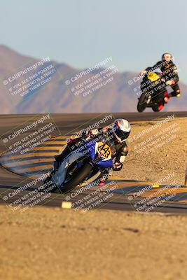 media/Dec-16-2023-CVMA (Sat) [[bb38a358a2]]/Race 13 Amateur Supersport Middleweight/